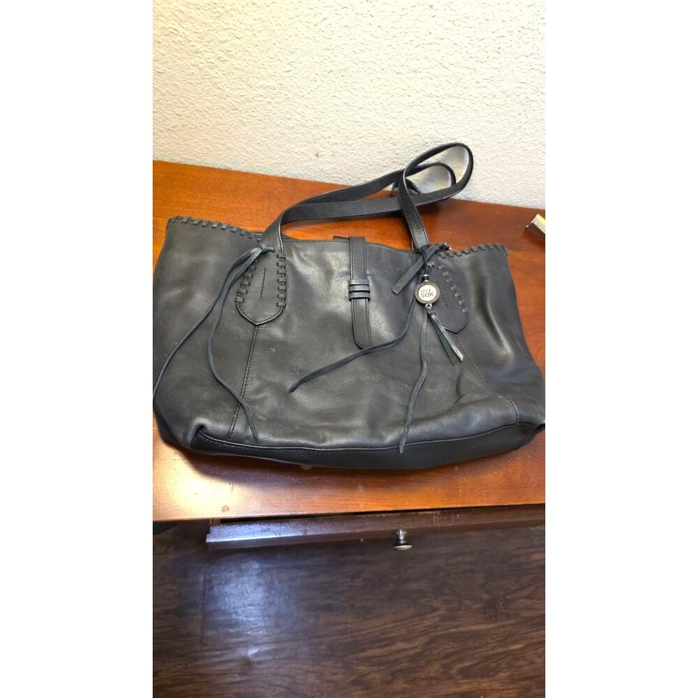 The Sak Black Leather Tote Bag Braided Trim & Tassel Accents Zip Closure Size L - Picture 2 of 11